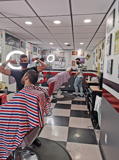 Straight 8 Barbers Aberdeen