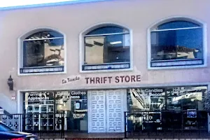 La Tienda Thrift Store image