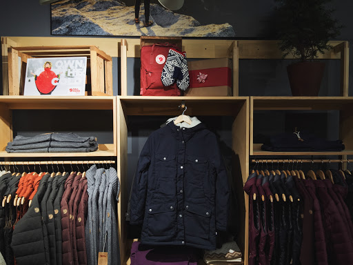 Outdoor Sports Store «Fjällräven Madison», reviews and photos, 559 State St, Madison, WI 53703, USA