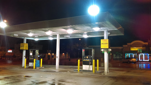 Liquor Store «Royal Liquors», reviews and photos, 801 Southwest Blvd, Kansas City, MO 64108, USA