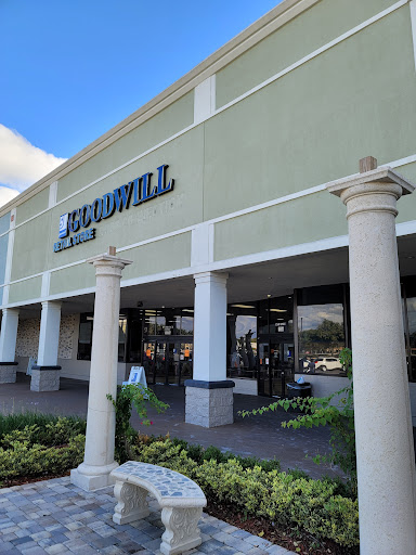 Clothing Store «GoodWill», reviews and photos, 1356 E Vine St, Kissimmee, FL 34744, USA