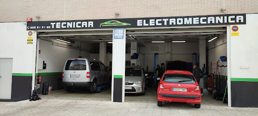 Taller mecánico Tecnicar Sarriguren Electromecánica en Sarriguren, Navarra