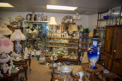 Norma’s Antiques and Collectibles