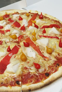 Plats et boissons du Pizzeria De La Volga Pizzas à Bédarrides - n°1