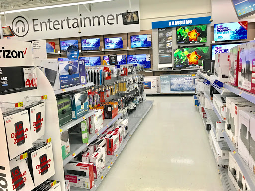 Discount Store «Walmart», reviews and photos, 55 Brooksby Village Way, Danvers, MA 01923, USA