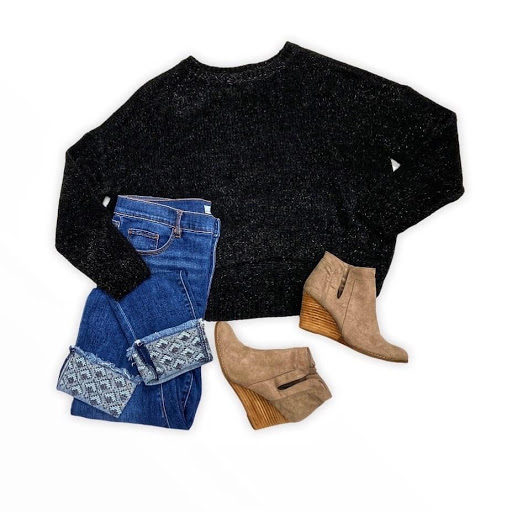 Used Clothing Store «Clothes Mentor Strongsville», reviews and photos, 15143 Pearl Rd, Strongsville, OH 44136, USA