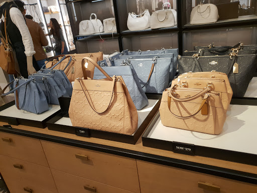 Store «Coach», reviews and photos, 8375 Arroyo Cir A059, Gilroy, CA 95020, USA