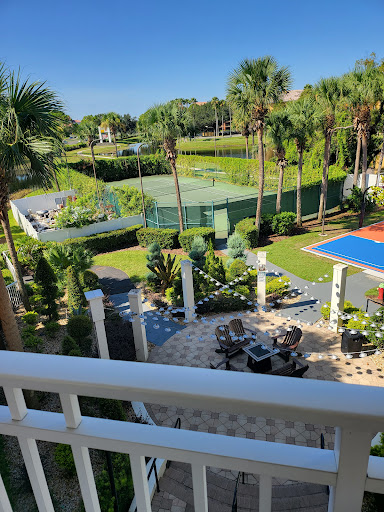 Resort «Embassy Suites by Hilton Orlando Lake Buena Vista Resort», reviews and photos, 8100 Lake St, Orlando, FL 32836, USA