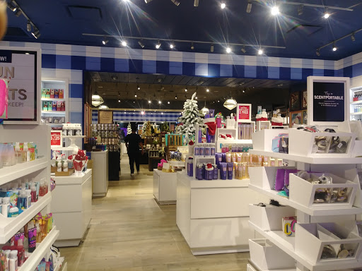 Shopping Mall «Del Monte Shopping Center», reviews and photos, 1410 Del Monte Center, Monterey, CA 93940, USA