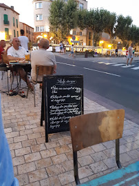 Atmosphère du Restaurant Les petites halles de Collioure - n°2