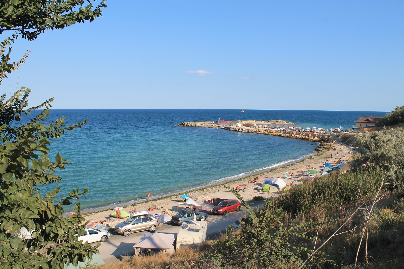Photo of Plyazh La Nudisti with straight shore