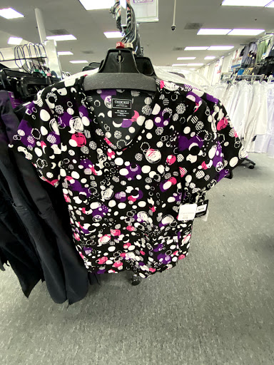 Uniform Store «Scrub Pro Uniforms & Gallo Clothing», reviews and photos, 78 Mountain Rd, Glen Burnie, MD 21060, USA