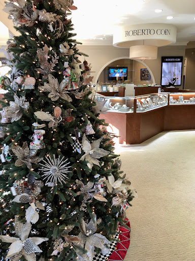 Jewelry Store «Forsythe Jewelers», reviews and photos, 71 Lighthouse Rd #311, Hilton Head Island, SC 29928, USA