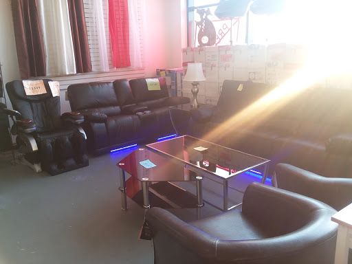 Furniture Store «Romeo & Juliet Furniture Liquidations», reviews and photos, 9810 East 8 Mile Road, Detroit, MI 48234, USA