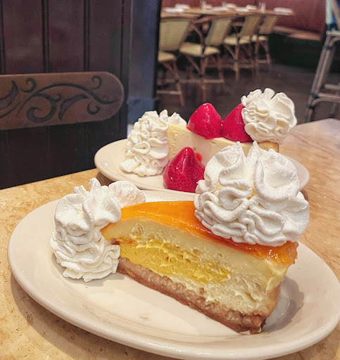 Restaurant «The Cheesecake Factory», reviews and photos, 115 Huntington Ave, Boston, MA 02199, USA