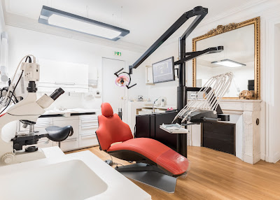 Docteur Narcisa Popa - Chirurgien dentiste à Paris à Paris