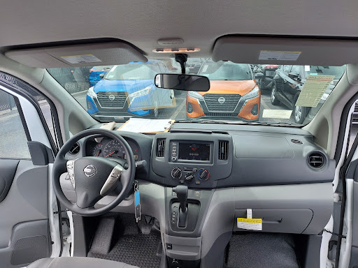 Nissan Dealer «Ferman Nissan Tampa», reviews and photos, 11001 N Florida Ave, Tampa, FL 33612, USA