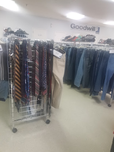 Non-Profit Organization «Goodwill Industries of South Central Virginia», reviews and photos