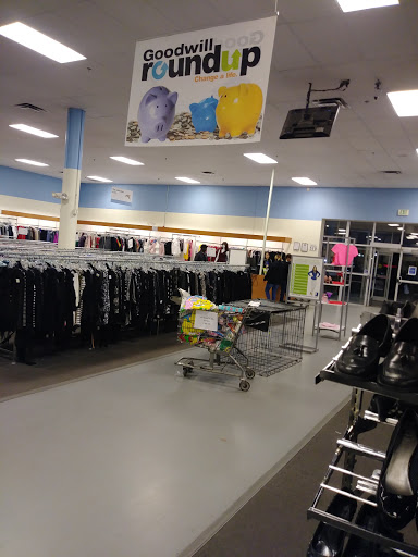 Thrift Store «Goodwill Industries of New Mexico - San Mateo», reviews and photos