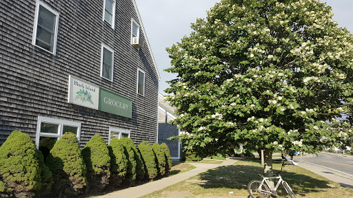 Grocery Store «Block Island Grocery», reviews and photos, 242 Ocean Ave, New Shoreham, RI 02807, USA