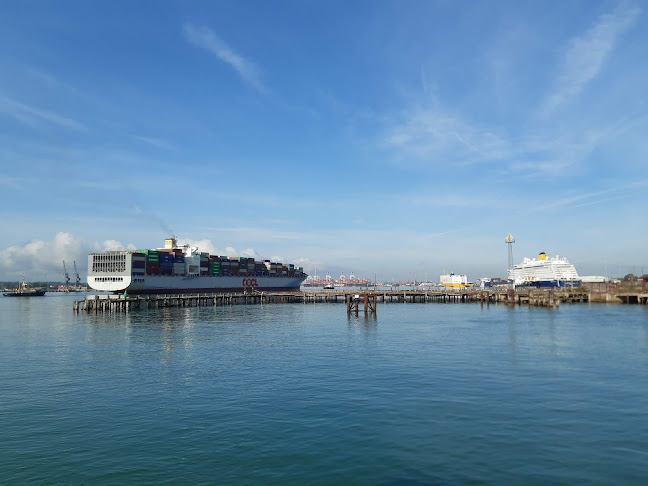 Comments and reviews of Southampton Port