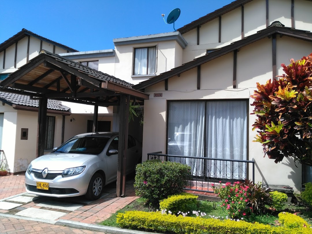 Conjunto La Jacaranda