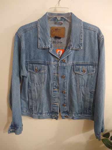 Boutique «Elite Repeats Clothing Boutique», reviews and photos, 4130 Erie St, Willoughby, OH 44094, USA