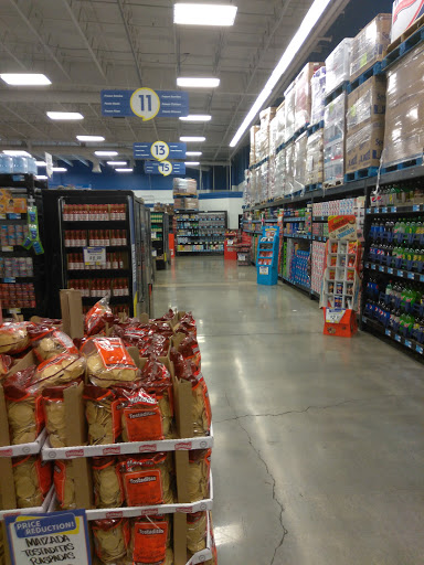 Supermarket «FoodMaxx», reviews and photos, 699 Lewelling Blvd, San Leandro, CA 94579, USA