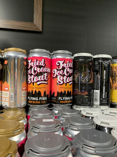 Beer Distributor «Rt 19 Beer & Cigar», reviews and photos, 3626 Washington Rd, McMurray, PA 15317, USA