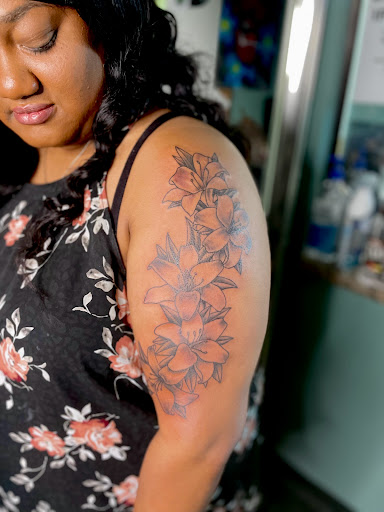 Explore honey tattoo ideas, creative tattoo ideas in Meridian, available at Creative Pain Tattoo Studio