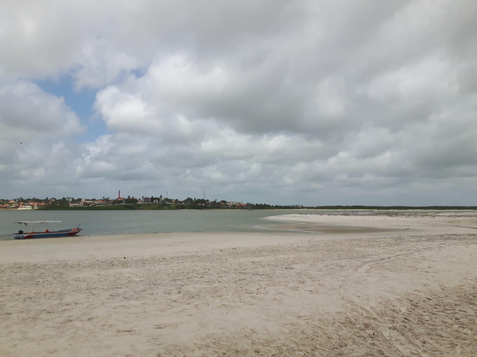 Photo de Praia do Espadarte - endroit populaire parmi les connaisseurs de la détente
