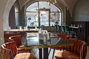 Sia Restaurant image