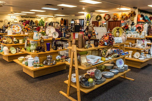 Thrift Store «Assistance League of Austin», reviews and photos, 4901 Burnet Rd, Austin, TX 78756, USA