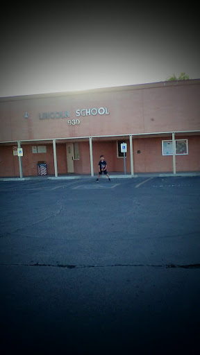 Lincoln Elementary School