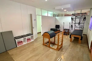 Pelve Clinic I Fisioterapia Pélvica em Salvador I Pilates Garibaldi e Federação image
