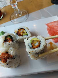 Plats et boissons du Restaurant de sushis sakura Sushi Restaurant Japonaise à Saint-Cloud - n°2