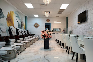 Luxury Nail Spa