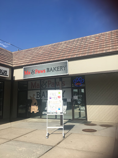 Ma & Paws Bakery
