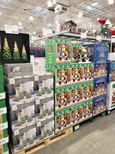 Warehouse store «Costco Wholesale», reviews and photos, 218 Lower Mountain View Dr, Colchester, VT 05446, USA