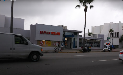 Dollar Store «FAMILY DOLLAR», reviews and photos, 1166 Normandy Dr, Miami Beach, FL 33141, USA