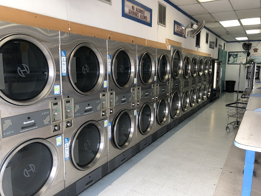 Laundromat «Cypress Bubbles», reviews and photos, 16900 Lakewood Blvd, Bellflower, CA 90706, USA