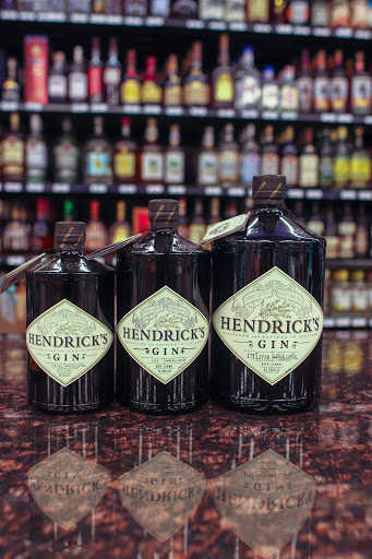 Liquor Store «FERNANDEZ SQUARE LIQUORS», reviews and photos, 342 Broad St, Providence, RI 02907, USA