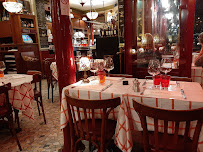 Atmosphère du Restaurant français Mathusalem à Paris - n°7