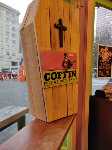 Donut Shop «Voodoo Doughnut», reviews and photos, 22 SW 3rd Ave, Portland, OR 97204, USA