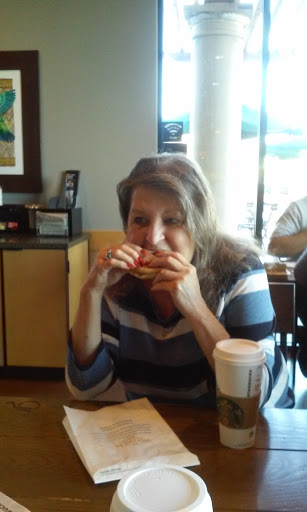 Coffee Shop «Starbucks», reviews and photos, 1363 W Pacheco Blvd a, Los Banos, CA 93635, USA