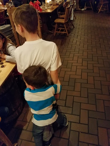 American Restaurant «Cracker Barrel Old Country Store», reviews and photos, 11701 University Ave, Clive, IA 50325, USA