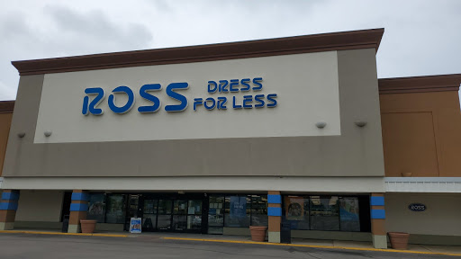 Clothing Store «Ross Dress for Less», reviews and photos, 1237 E Golf Rd, Schaumburg, IL 60173, USA