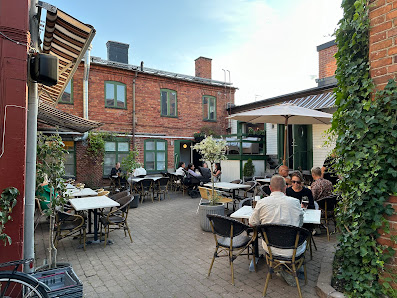 Bistro Bakgården Västra Torggatan 3, 372 30 Ronneby, Sverige
