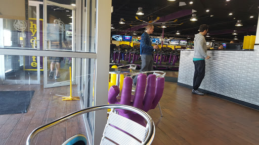 Gym «Planet Fitness - Hickory Hills, IL», reviews and photos, 9652 S Roberts Rd, Hickory Hills, IL 60457, USA