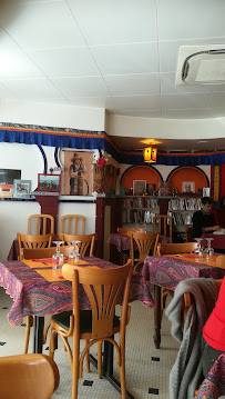 Atmosphère du Restaurant tibétain Restaurant Tibétain Lung ta à Lourdes - n°19